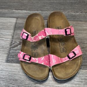 Birkis Birkenstock pink leather Sandals woman’s size 38 (s297)